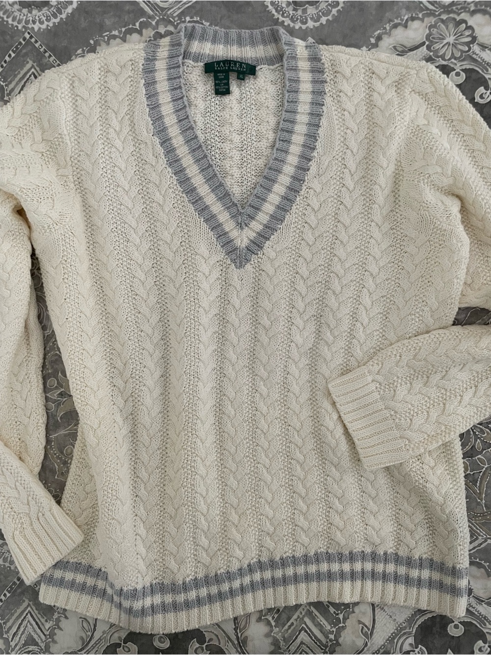 Vintage Ralph Lauren Cream Cable-Knit V-Neck Sweater with Light Blue Trim